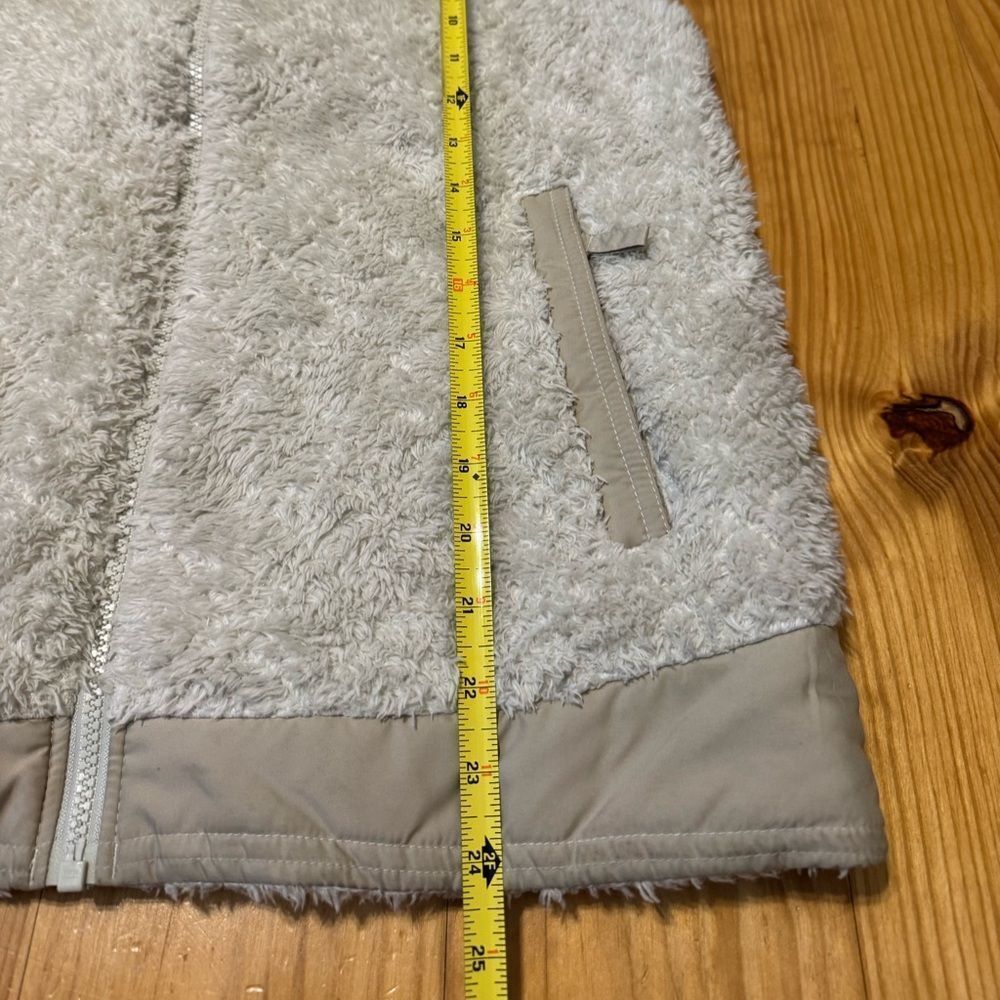 Patagonia Los Gatos Reversible Hooded Vest Tan/Ivory Sherpa Fleece Womens MED - Picture 8 of 13